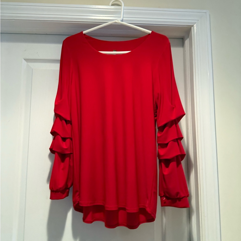 Last Tango Red Ruffle Sleeve Top Size M/L
Soft and Stretchy, Beautiful !!!!!
